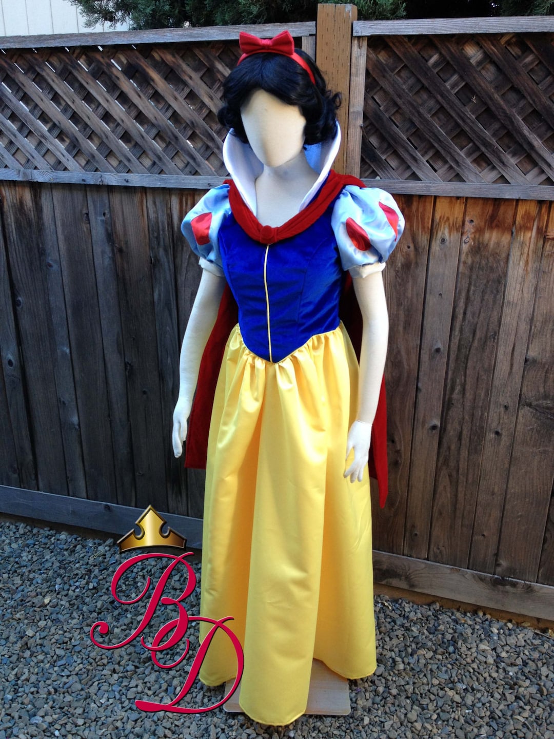 Vintage Little Girl Medium Hand Sewn Snow White Princess Halloween