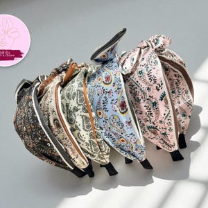 Boho Bow Headband | Floral Paisley Wrap | Wide Turban Hairband | Soft Stretch Accessory for Women | Retro Hair Styling Look