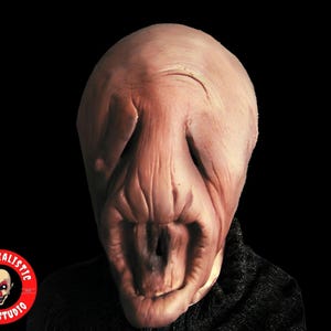 Alien Larvae Latex Mask - Sci-Fi Horror Halloween Costume Accessory