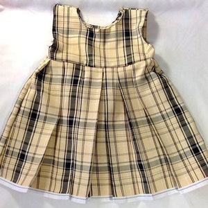 Girls Pretty Dress Pattern, Easy and includes video instructions 7 year old size image 2