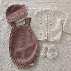 Handgefertigtes Bio Baumwollstrick Baby Outfit 5-teiliges Newborn Set Bild 1