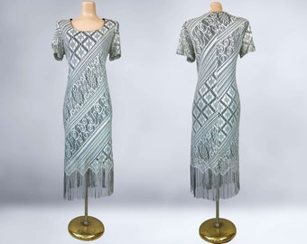 VINTAGE 80s Silver Metallic Lurex Crochet Fringe Hem Dress Sz 12 | 1980s Gatsby Retro 1920s Flapper Party Dress | VFG