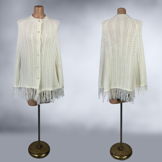 VINTAGE 60s 70s Knit Sweater Cape with Fringe OS … - image 6