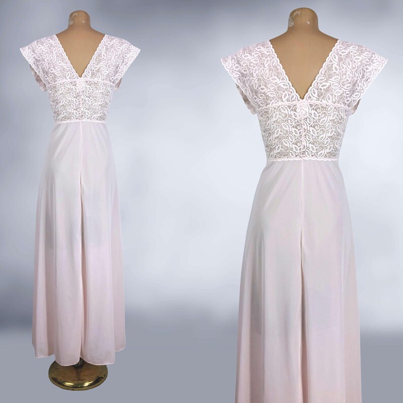 VINTAGE 80s Baby Pink Nylon Nightgown Stretch Lace Bodice by Eve
