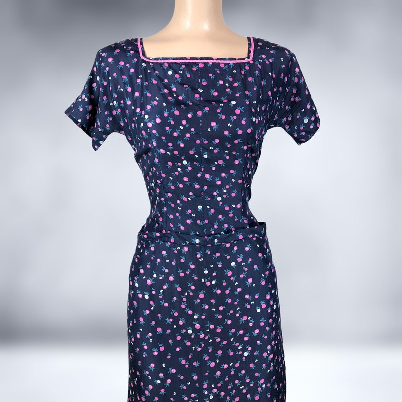 VINTAGE 40s Navy Blue Silk Novelty Print Dress with Pockets Radish Fruit 1940s Art Deco Vegetable Print Bombshell Dress VFG image 3
