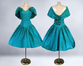 VINTAGE 80s Green Iridescent V Back Party Prom Dress | 1980s Retro Crinoline Formal Prom Dress | VFG