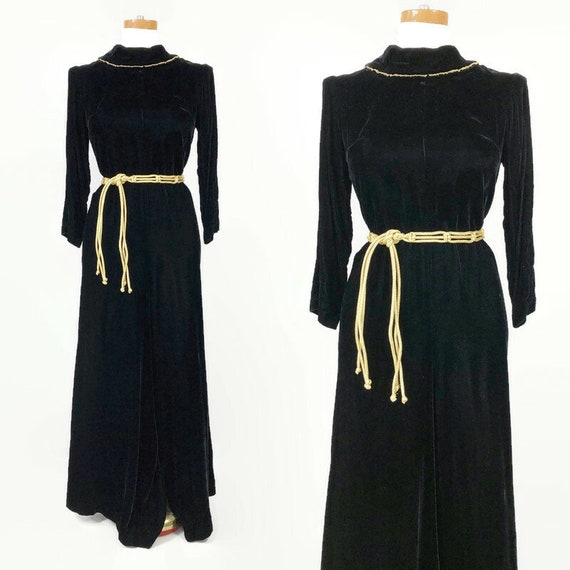 VINTAGE 60s Luxe Black Rayon Velvet Palazzo Pants… - image 3