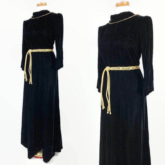 VINTAGE 60s Luxe Black Rayon Velvet Palazzo Pants… - image 4