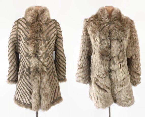 VINTAGE 1970s Reversible Lambskin Fur Penny Lace C