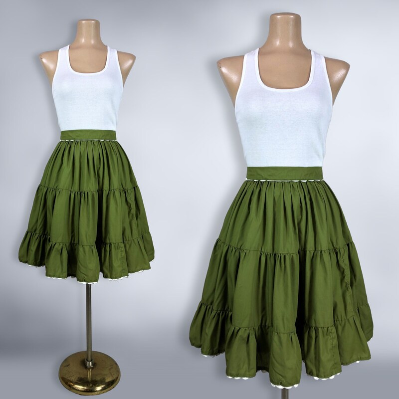 60s Cottage Core Floral Western Square Dance Skirt