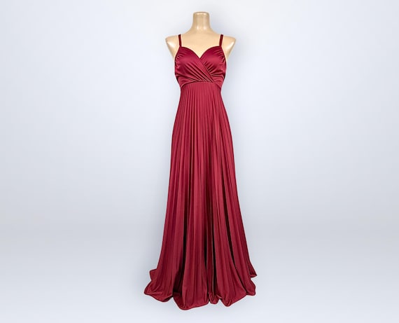 burgundy pleated maxi dress Burgundy Pleated Sweetheart Maxi Dress by House of CB