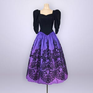 VINTAGE 80s Purple and Black Victorian Gothic Party Dress by Scott McClintock 6 | 1980s Velvet and Taffea Crinoline Formal Prom Dress | VFG
