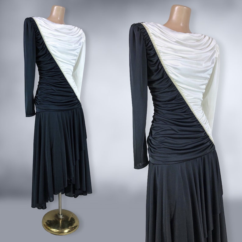 VINTAGE 80s Black and White Avant-Garde Party Dress by Abby Kent Sz 8 1980s Ruched Color Block Coffin Pleated Dress VFG image 3