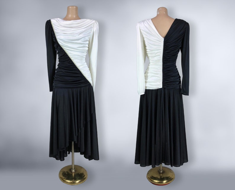 VINTAGE 80s Black and White Avant-Garde Party Dress by Abby Kent Sz 8 1980s Ruched Color Block Coffin Pleated Dress VFG image 1