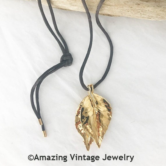 Sarah Coventry BREEZY Necklace 1982 * Vintage Sarah Coventry Necklace * Sarah Coventry Leaf Necklace *Sarah Coventry Gold Leaf Necklace