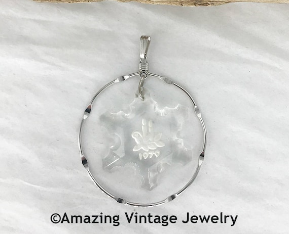 Sarah Coventry CRYSTAL SNOWFLAKE Pendant from 197… - image 1