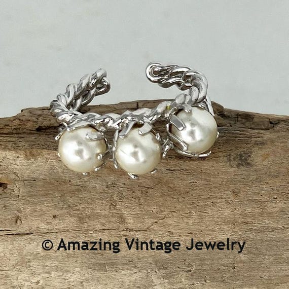 Sarah Coventry TRIO Ring from 1971 * Sarah Coventry Ring * Vintage Sarah Coventry Pearl Ring * Sarah Coventry Silver and Pearl Ring