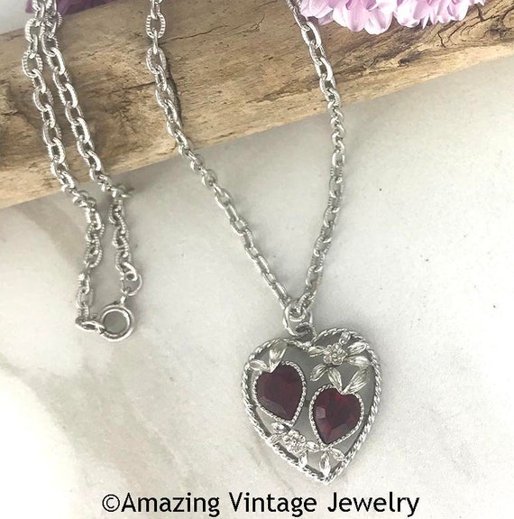 Sarah Coventry LOVE STORY Necklace * Vintage Necklace from the 1970's * Sarah Coventry Birthstone Necklace * Love Story July Sarah Ruby