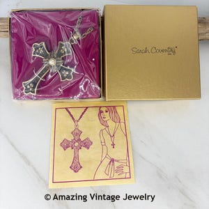 Sarah Coventry PEACE CROSS Limited Edition Necklace from 1975 * Vintage Sarah Cov in the Original Box