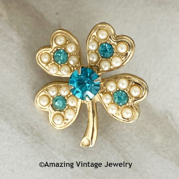 Sarah Coventry LUCKY LEAF Pin from 1949 * Sarah C… - image 1