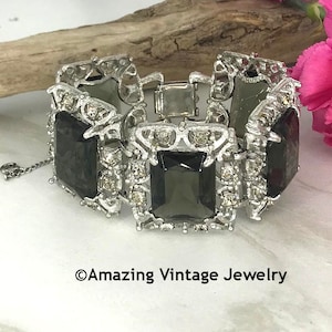 Sarah Coventry CELEBRITY Bracelet from 1962  Vintage Sarah Coventry Bracelet   Sarah Coventry Grey Rhinestone Bracelet  Chunky Bracelet