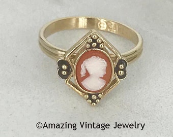 Sarah Coventry KARI Ring from 1978 * Sarah Coventry Cameo Ring  Vintage Sarah Coventry Ring  Vintage Orange Cameo Ring * Sarah Kari Ring