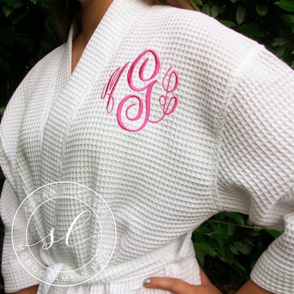 Women's Monogrammed Waffle Robe, 14 colors to choose from, personalized spa wedding party, bridesmaid robe, bride robe