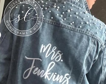 Embroidered Bride Denim Jacket, Bride Jean Jacket, Future Mrs Jacket, Custom Personalized Jacket, Wedding Jean Jacket, Wedding Gift, Bride