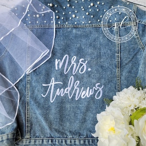 Embroidered Bride Denim Jacket, Bride Jean Jacket, Future Mrs Jacket, Custom Personalized Jacket, Wedding Jean Jacket, Wedding Gift, Bride