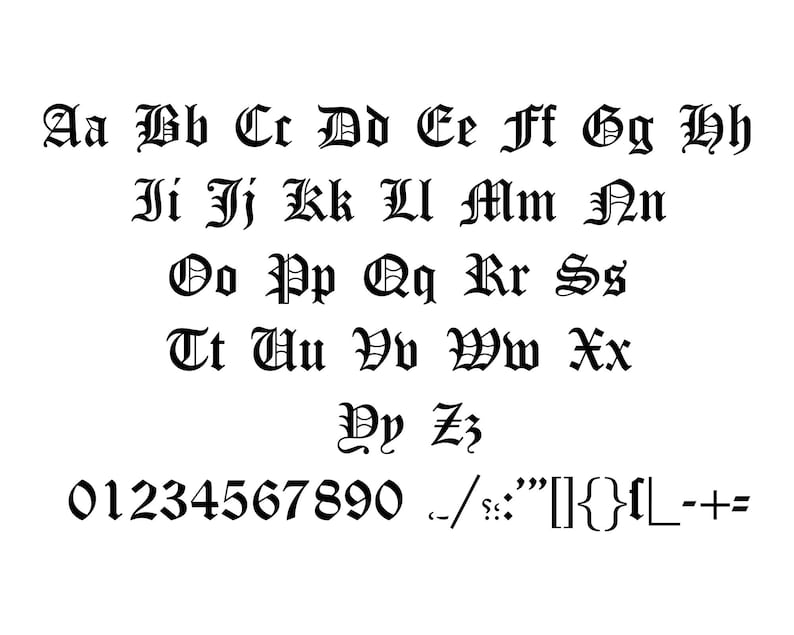 K&ouml;nnte beinhalten: Schwarzes, gotisches Alphabet und Zahlen. Das Bild zeigt Gro&szlig;- und Kleinbuchstaben, Zahlen von 0-9 und Satzzeichen in einer klassischen, verzierten Schriftart. Ideal f&uuml;r Vintage- oder Themen-Designs.