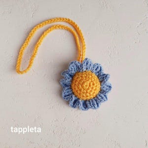 Stand with Ukraine, Blue and Yellow heart keychain, Ukraine patriotic car hanger, sunflower bag charm crochet, handmade accessory gifts, support Ukraine keychains, sunflower keychain, crochet heart keychain, birth flower gift, small gift for friends, handmade accessory, car hanger, seller ukraine, ukrainian party favors