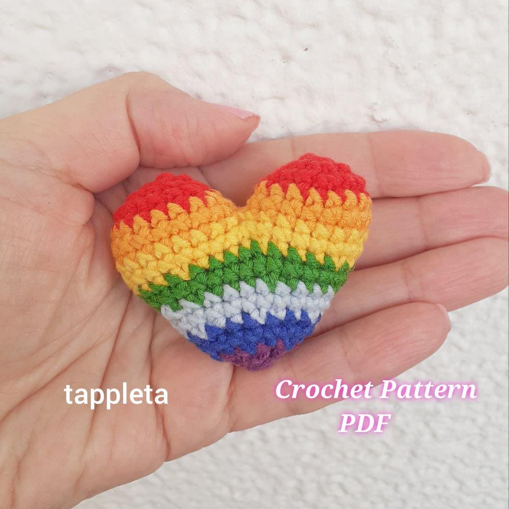 Rainbow Heart Keychain Pattern