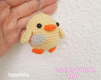 Ente mit Messer Häkelanleitung, süße Ente Ente meme Geschenk häkeln, Ente Schlüsselanhänger, Autospiegel hängend häkeln, Amigurumi Entlein mit Messer