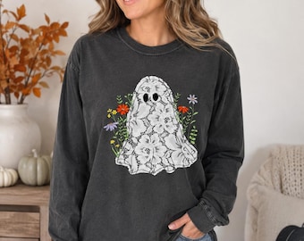 Lace Ghost Appliqué Shirt: Comfort Colors Wildflower Fall Clothing