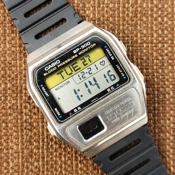 ヴィンテージ カシオ BP-300 血圧計 デジタル腕時計 - Etsy 日本