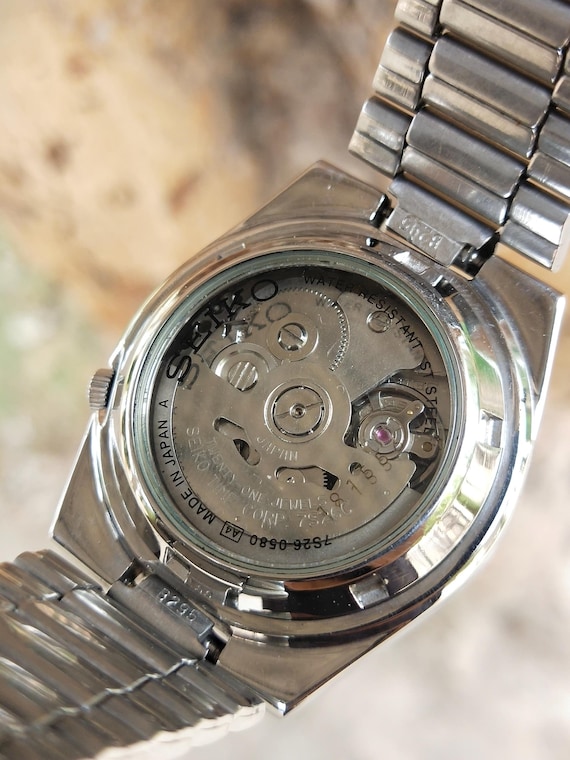 Vintage Seiko 5 7S26-0580 Automatic 21 Jewels Watch Japan for