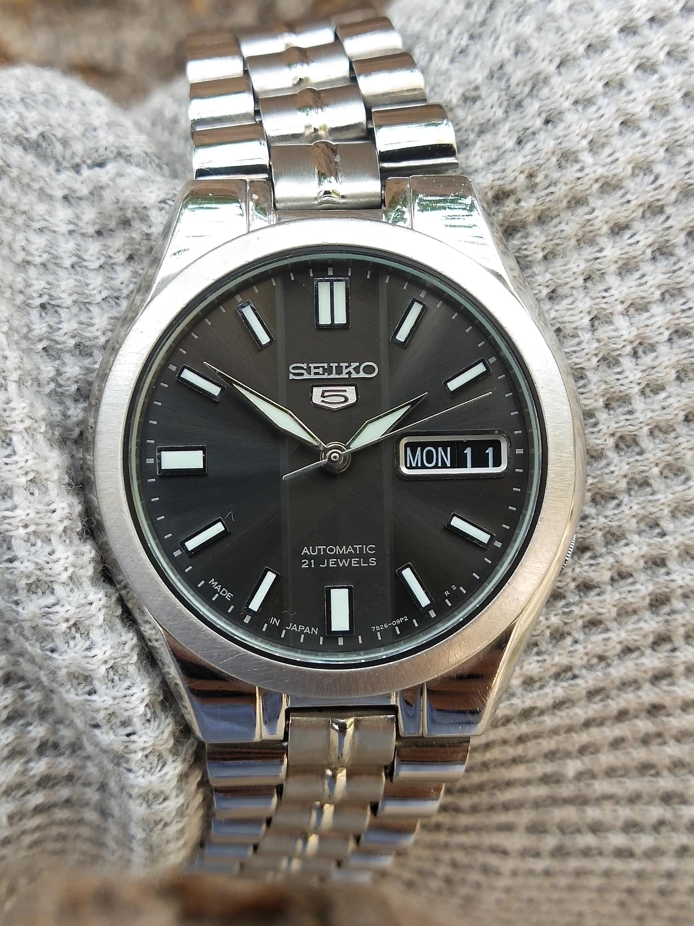 seiko5 automatic 21jewels メンズ腕時計 Amazon.co.jp: SEIKO5 セイコーファイブ 21 Jewels 腕時計