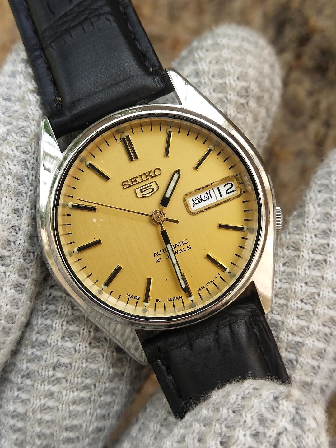 Vintage Seiko 5 Automatic 21 Jewels 7S26-6000 Watch Japan for