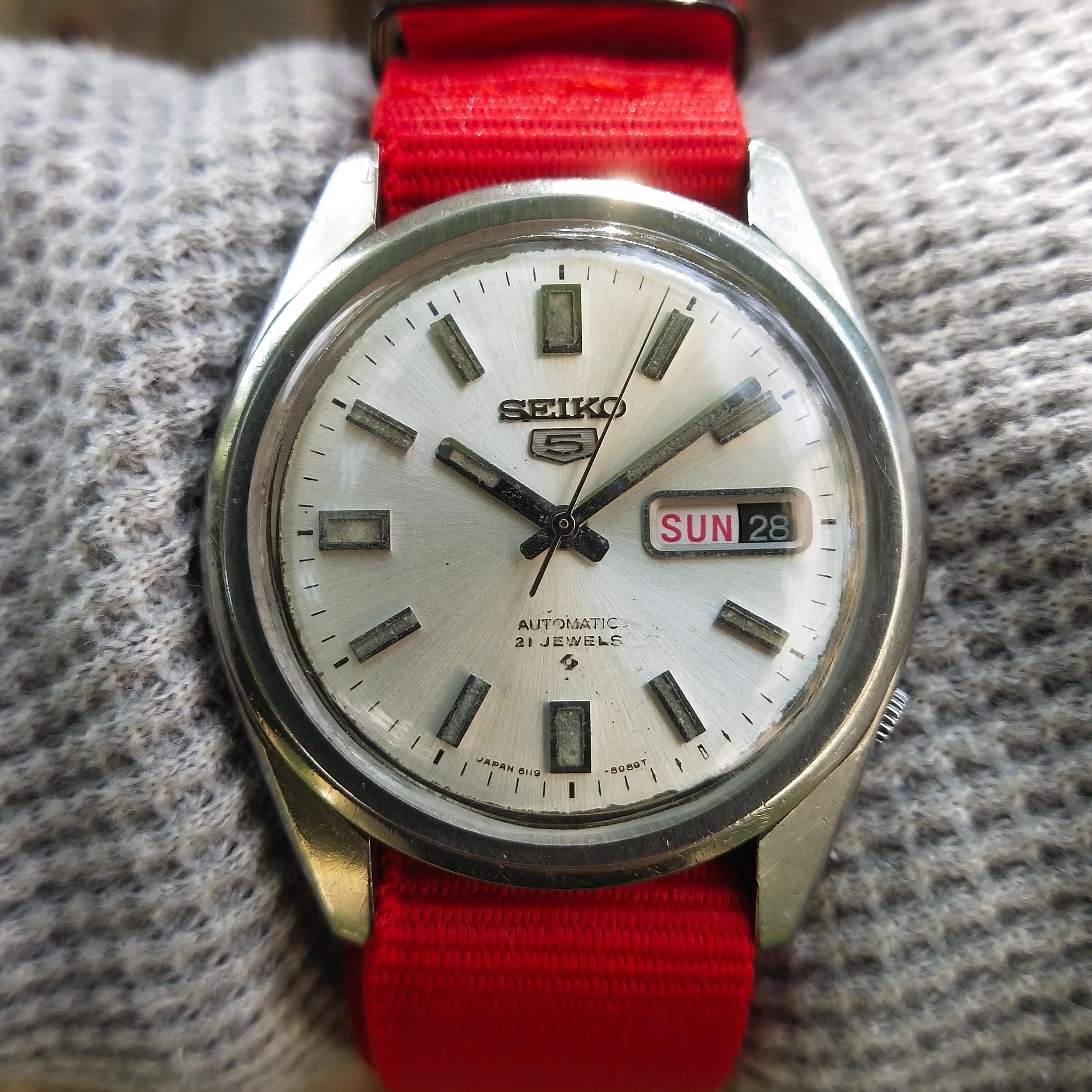 Vintage Seiko 5 Automatic 21 Jewels Ref 6119 Japan Made Watch for