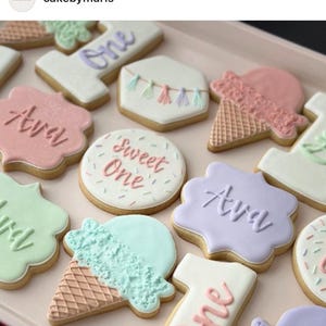 CUSTOM sugar cookie set