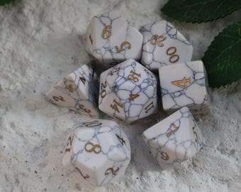 Howlite DND Dice Set: Natural White Gemstone for Healing & Gaming