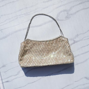 Bolso de noche vintage con cuentas – Bolso baguette AnySiS con lentejuelas color champán y dorado – Minibolso glamuroso Y2K con correa de cadena