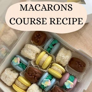 French Macarons Course, Macarons Recipe, Macarons Recipe, Ukrainian Macarons Recipe, Fancy Macarons, Macarons Tutorial, Delicious Macarons