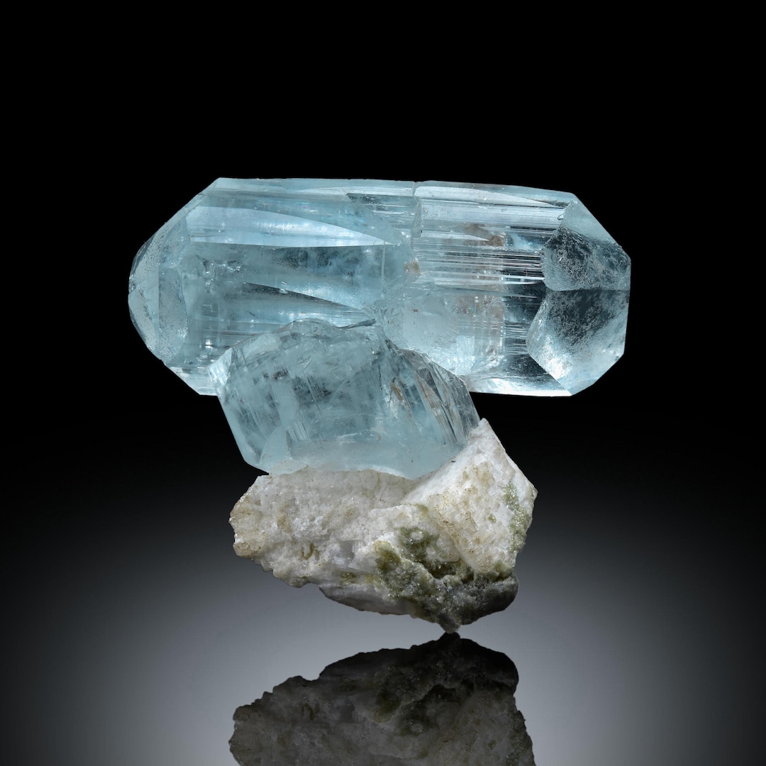 Blue Beryl Terminated Crystal on Matrix 20.29 G From Pakistan - Etsy Canada