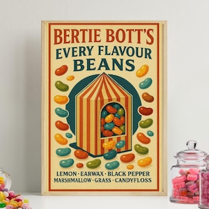 Peut inclure: Affiche encadrée de style vintage pour les Bertie Bott's Every Flavour Beans. L'affiche présente un stand à rayures rempli de bonbons gélifiés colorés, entouré d'autres bonbons. Le texte comprend des saveurs comme citron et cérumen.