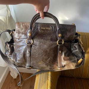 miu miu vitello lux Brown y2k hand bag（Brown Miu Miu Bag