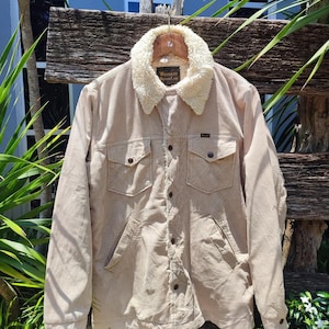 ＦＩＧＨＴＥＲＳｘＷｒａｎｇｌｅｒ　ＣＯＲＤＵＲＯＹ　ＷＲＡＮＧＥ　ＣＯＡＴ FIGHTERS x Wrangler CORDUROY