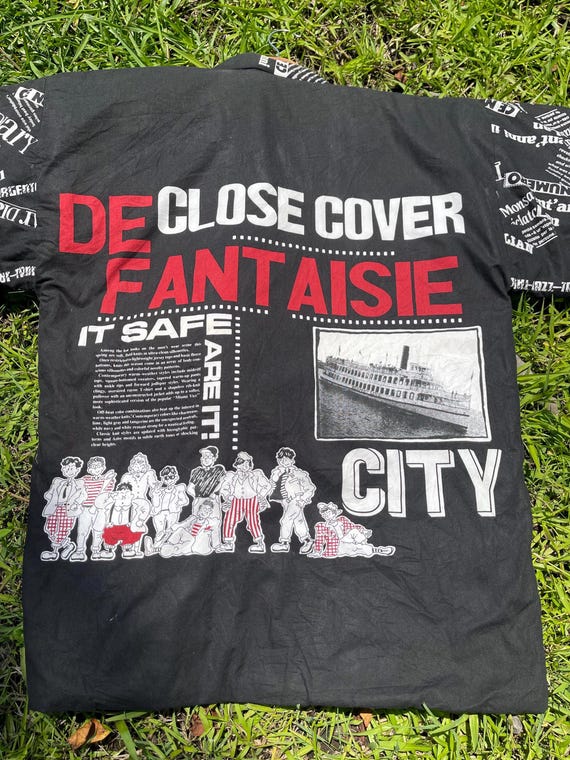 X-MERIC “FANTAISIE CITY” Graphic Padded Jacket – Bold Black Quilted Streetwear View 2