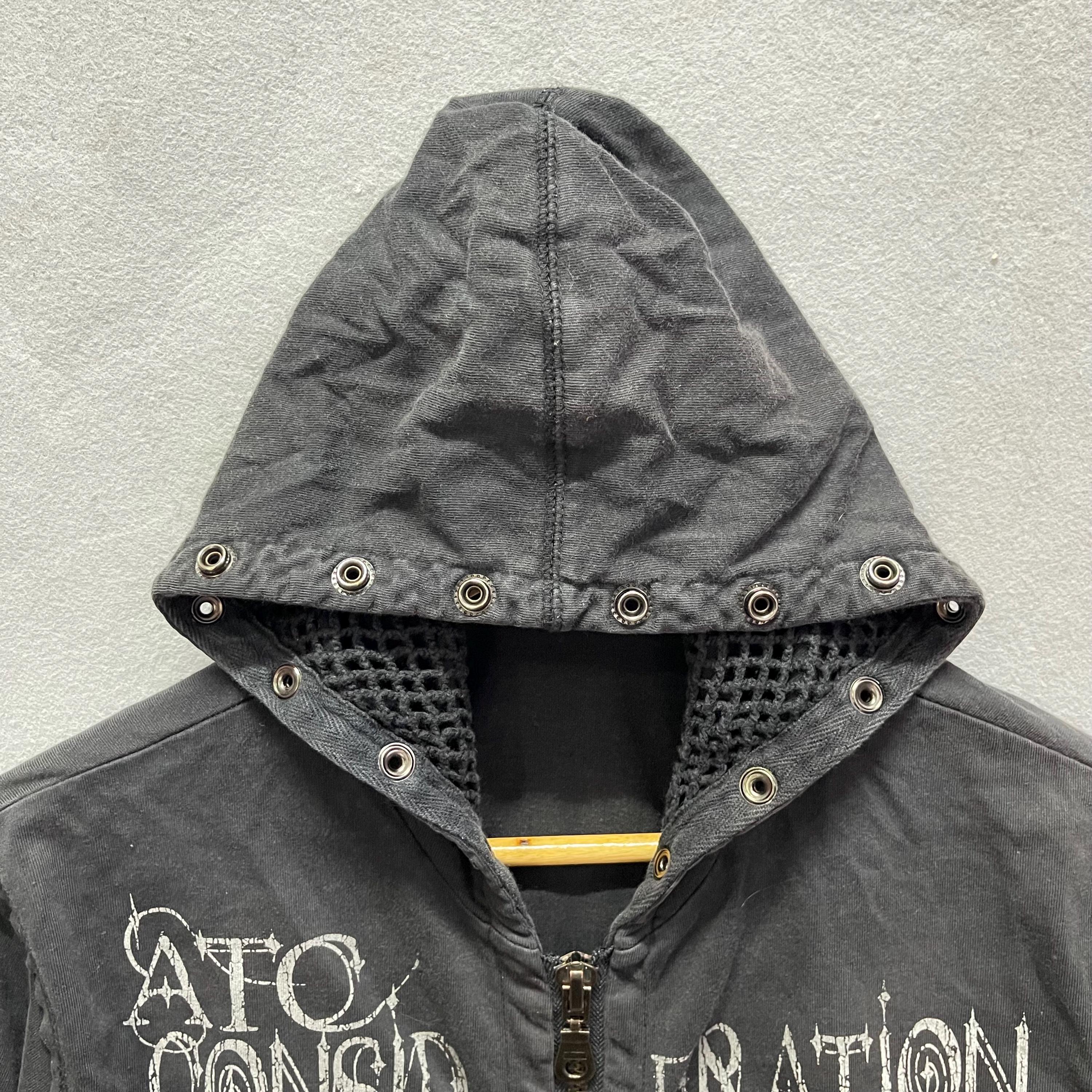 00's in the attic スカルデザイン　スウェットジャケット　y2k 2000s in the Attic Graphic Zip Hoodie Punk Goth L - Etsy Israel