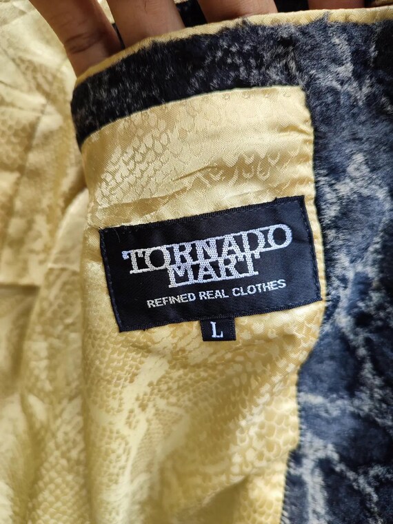 Tornado Mart Python Pattern Velvet Blazer (Size L) - image 9